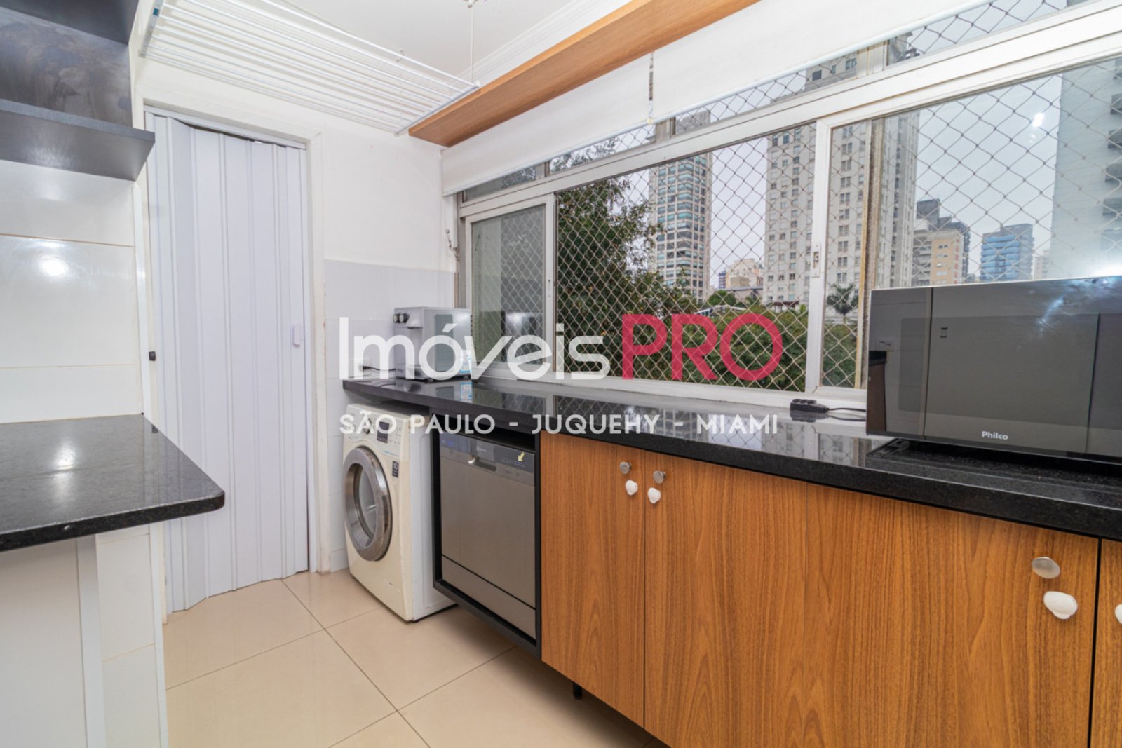 Foto :: IP40016