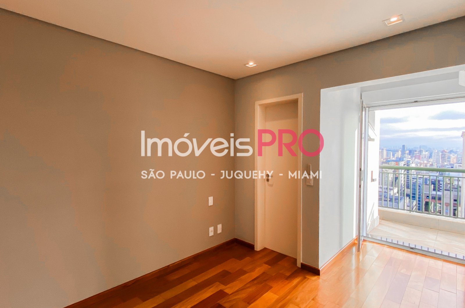Foto :: https://assets.imoveispro.com.br/thumb/IP40020/cobertura-venda-pinheiros_IP40020_17_1920x1080.jpg?