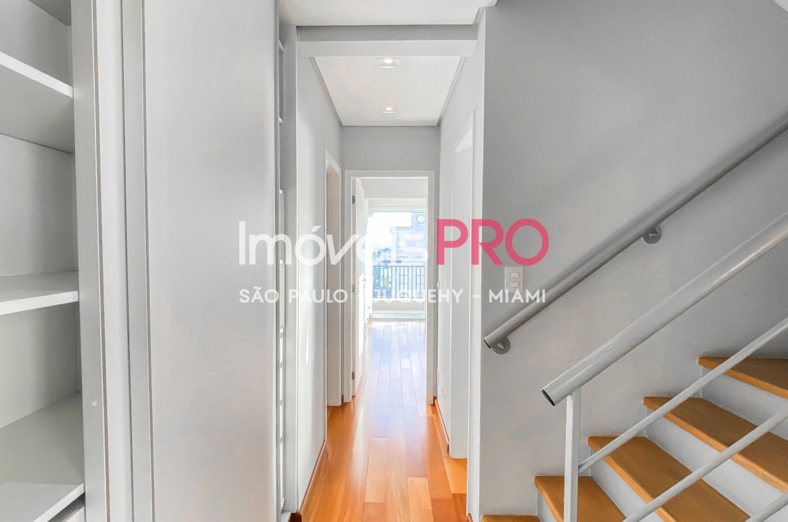 Foto :: IP40020