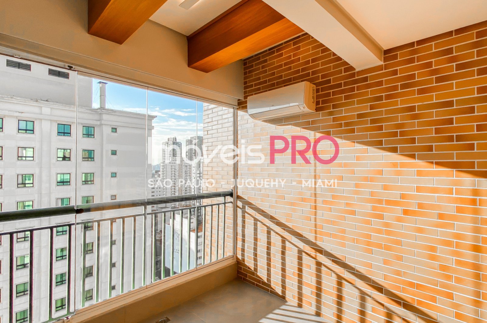 Foto :: https://assets.imoveispro.com.br/thumb/IP40020/cobertura-venda-pinheiros_IP40020_29_1920x1080.jpg?