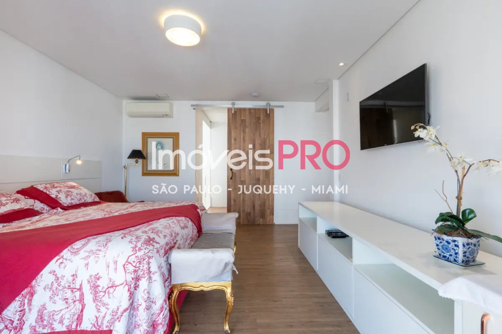 Foto :: https://assets.imoveispro.com.br/thumb/IP40028/apartamento-venda-vila-mariana_IP40028_17_1920x1080.jpg?