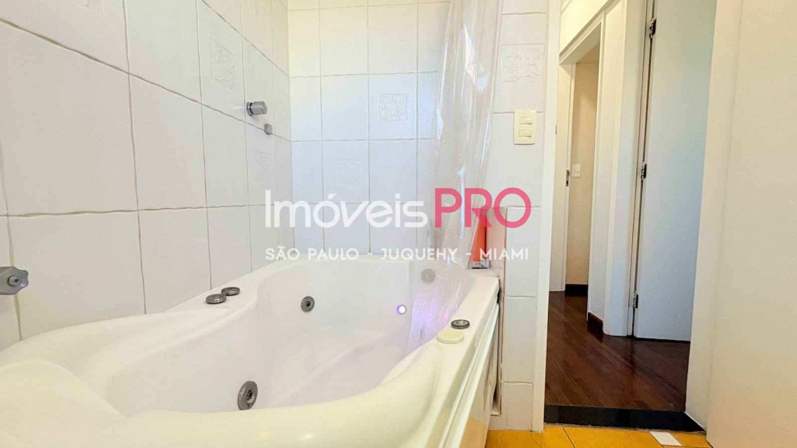 Foto :: IP40033