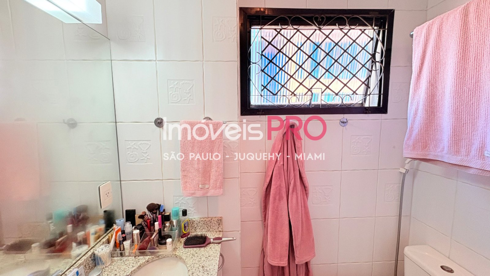 Foto :: IP40033