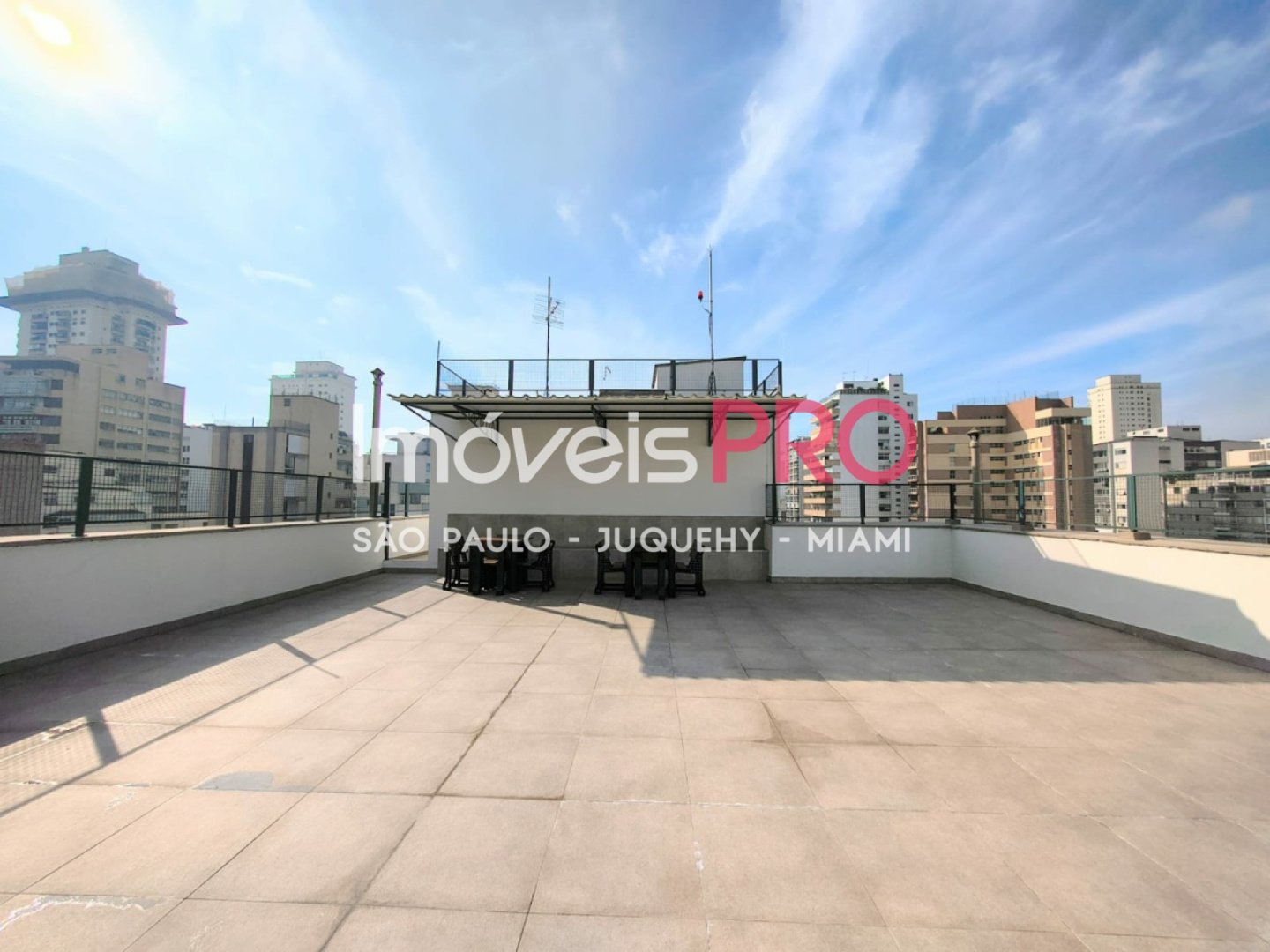 Foto :: https://assets.imoveispro.com.br/thumb/IP40034/apartamento-venda-higienopolis_IP40034_23_1920x1080.jpg?