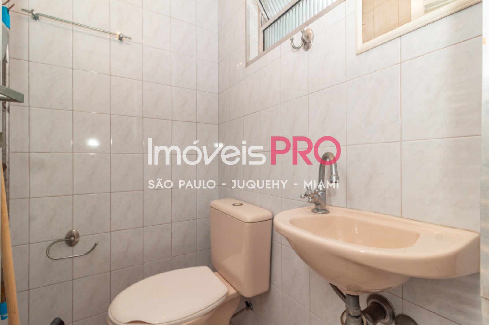 Foto :: IP40035