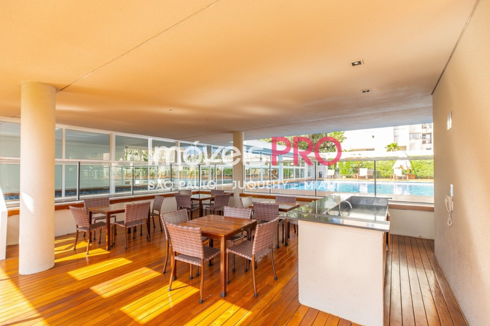 Foto :: https://assets.imoveispro.com.br/thumb/IP40038/apartamento-venda-campo-belo_IP40038_29_1920x1080.jpg?