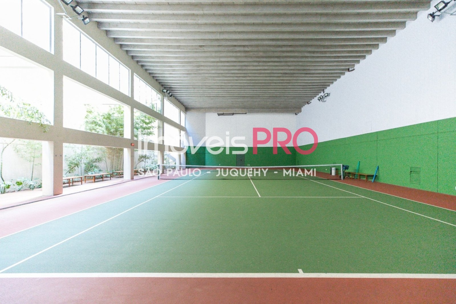 Foto :: IP40038