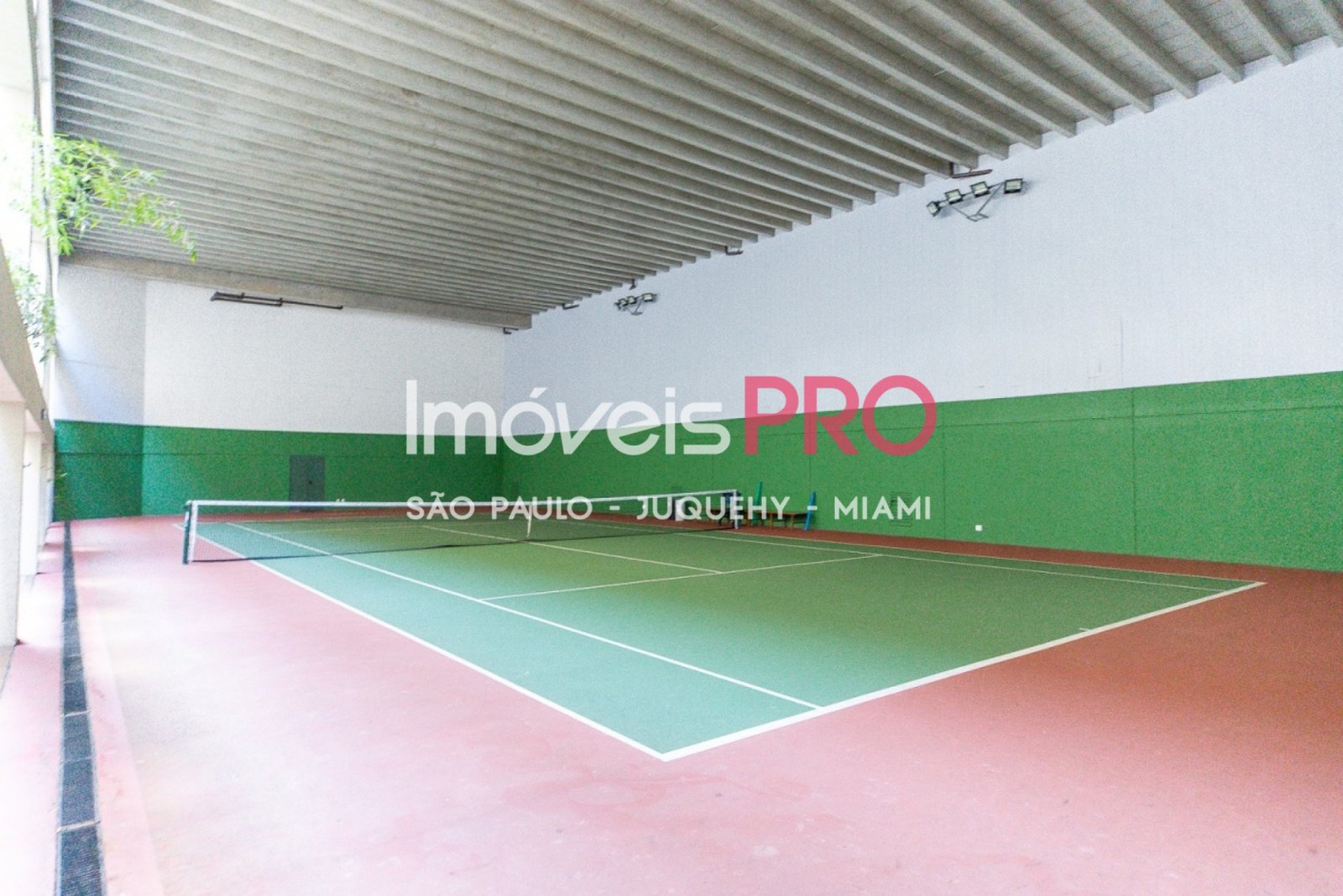 Foto :: https://assets.imoveispro.com.br/thumb/IP40038/apartamento-venda-campo-belo_IP40038_35_1920x1080.jpg?