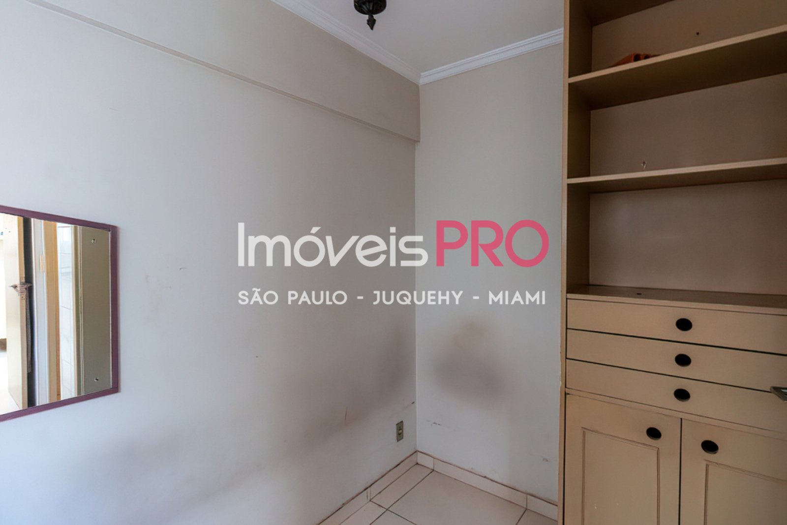 Foto :: https://assets.imoveispro.com.br/thumb/IP40039/apartamento-venda-itaim-bibi_IP40039_11_1920x1080.jpg?