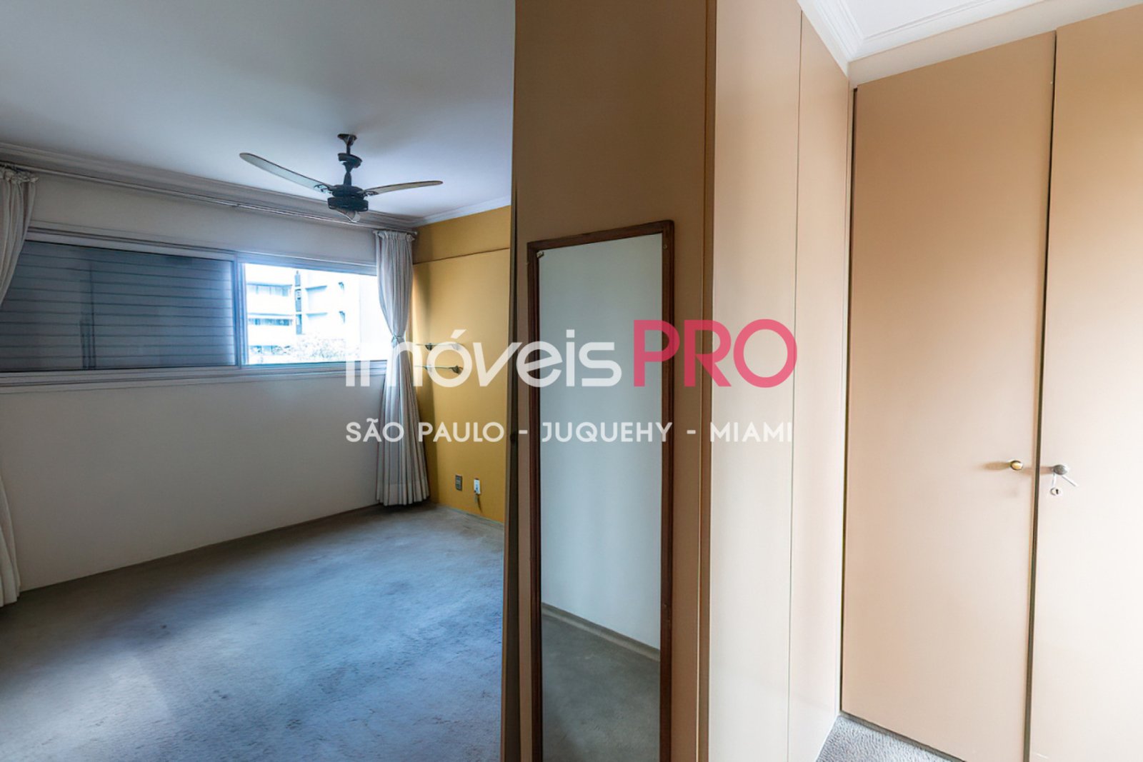 Foto :: https://assets.imoveispro.com.br/thumb/IP40039/apartamento-venda-itaim-bibi_IP40039_17_1920x1080.jpg?
