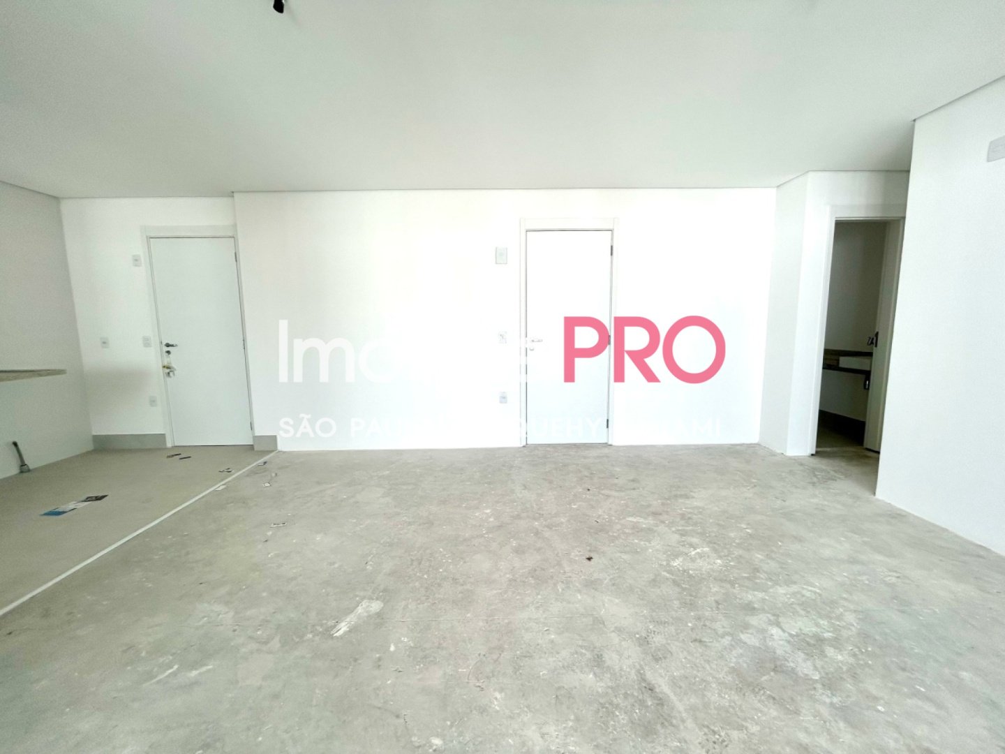Foto :: https://assets.imoveispro.com.br/thumb/IP40041/apartamento-venda-moema_IP40041_17_1920x1080.jpg?