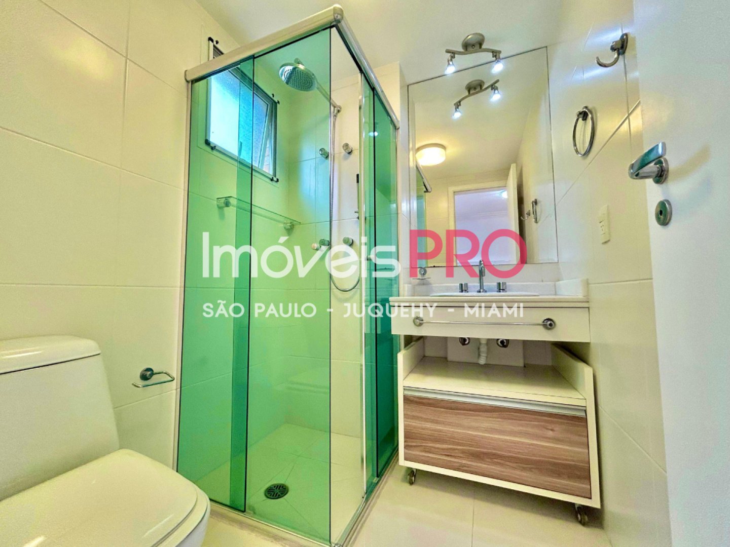 Foto :: IP40043