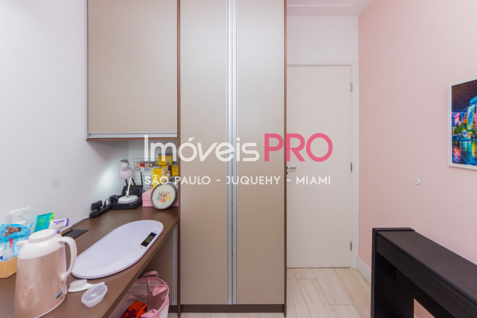 Foto :: https://assets.imoveispro.com.br/thumb/IP40051/apartamento-venda-saude_IP40051_11_1920x1080.jpg?