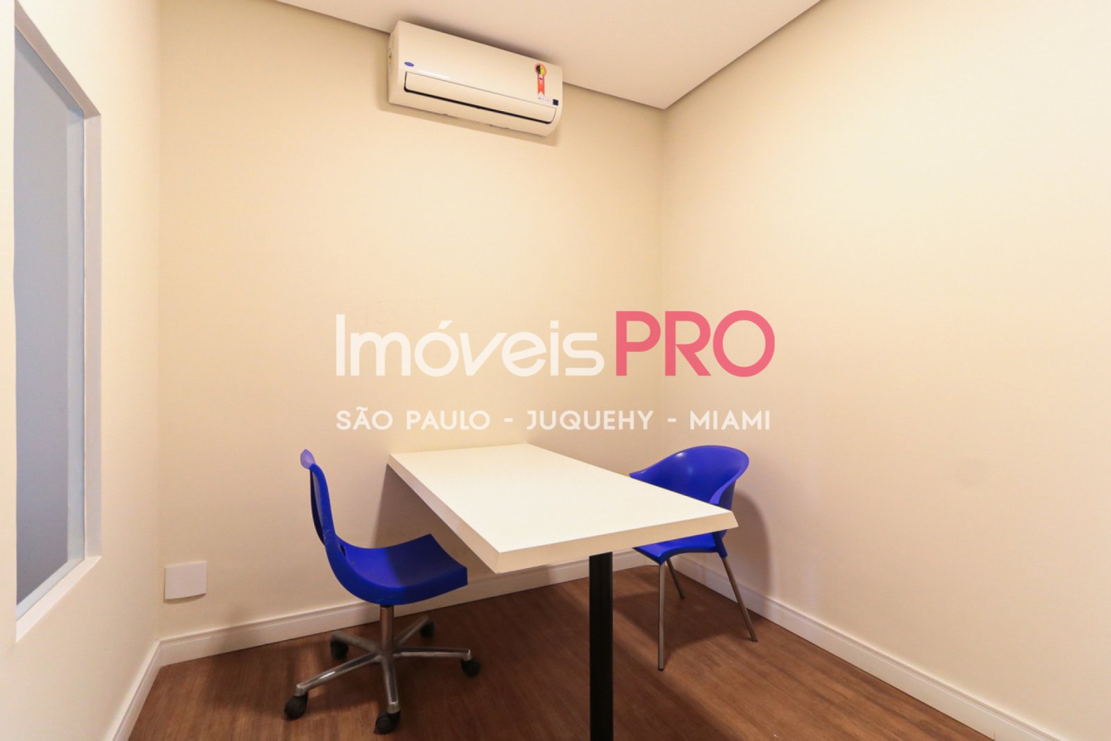 Foto :: https://assets.imoveispro.com.br/thumb/IP40065/apartamento-aluguel-moema_IP40065_29_1920x1080.jpg?