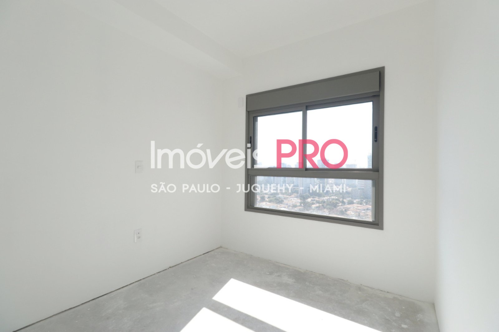 Foto :: IP40066