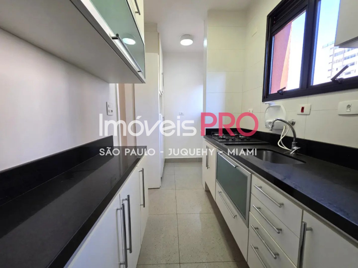 Foto :: IP40068