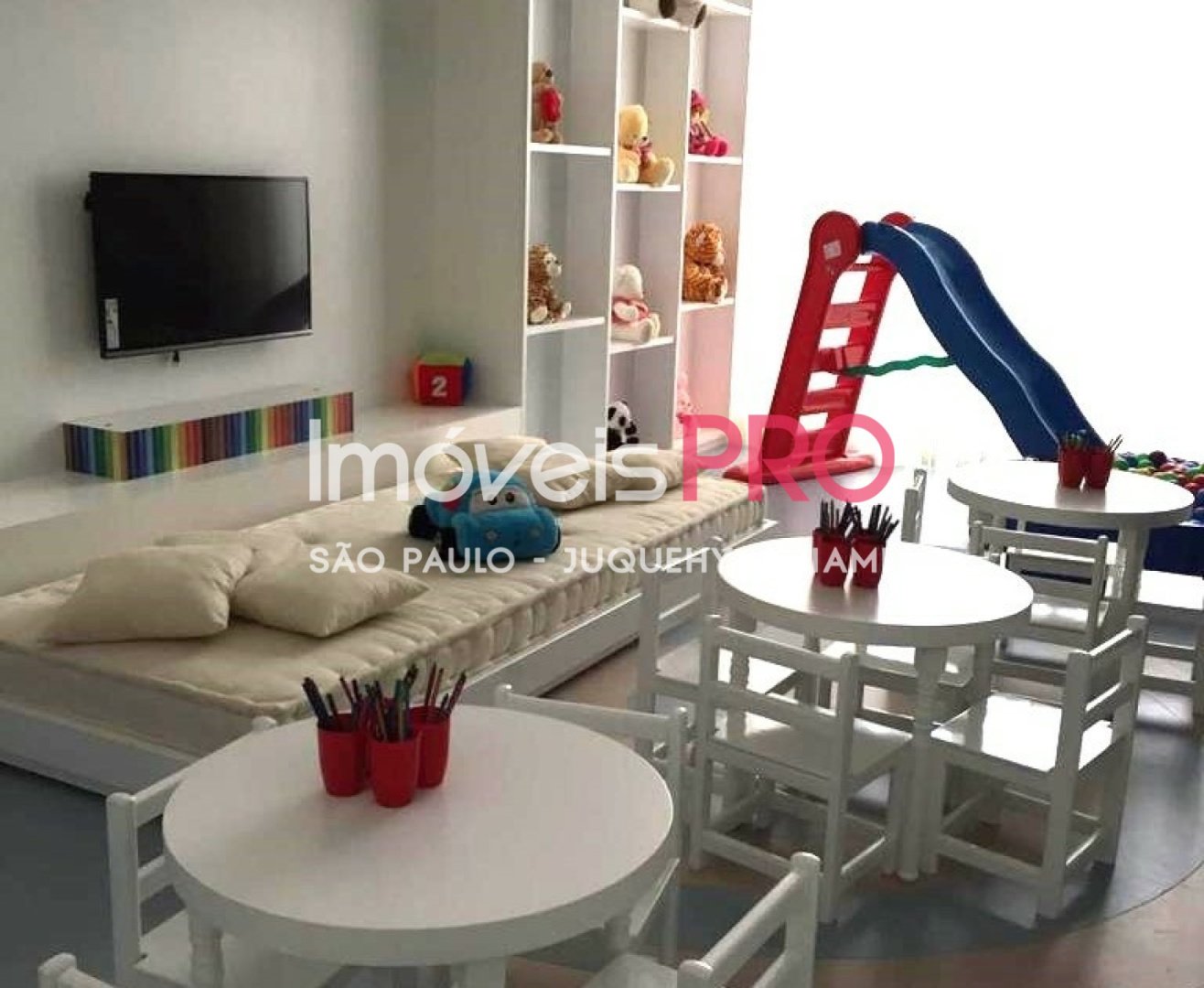Foto :: IP40069