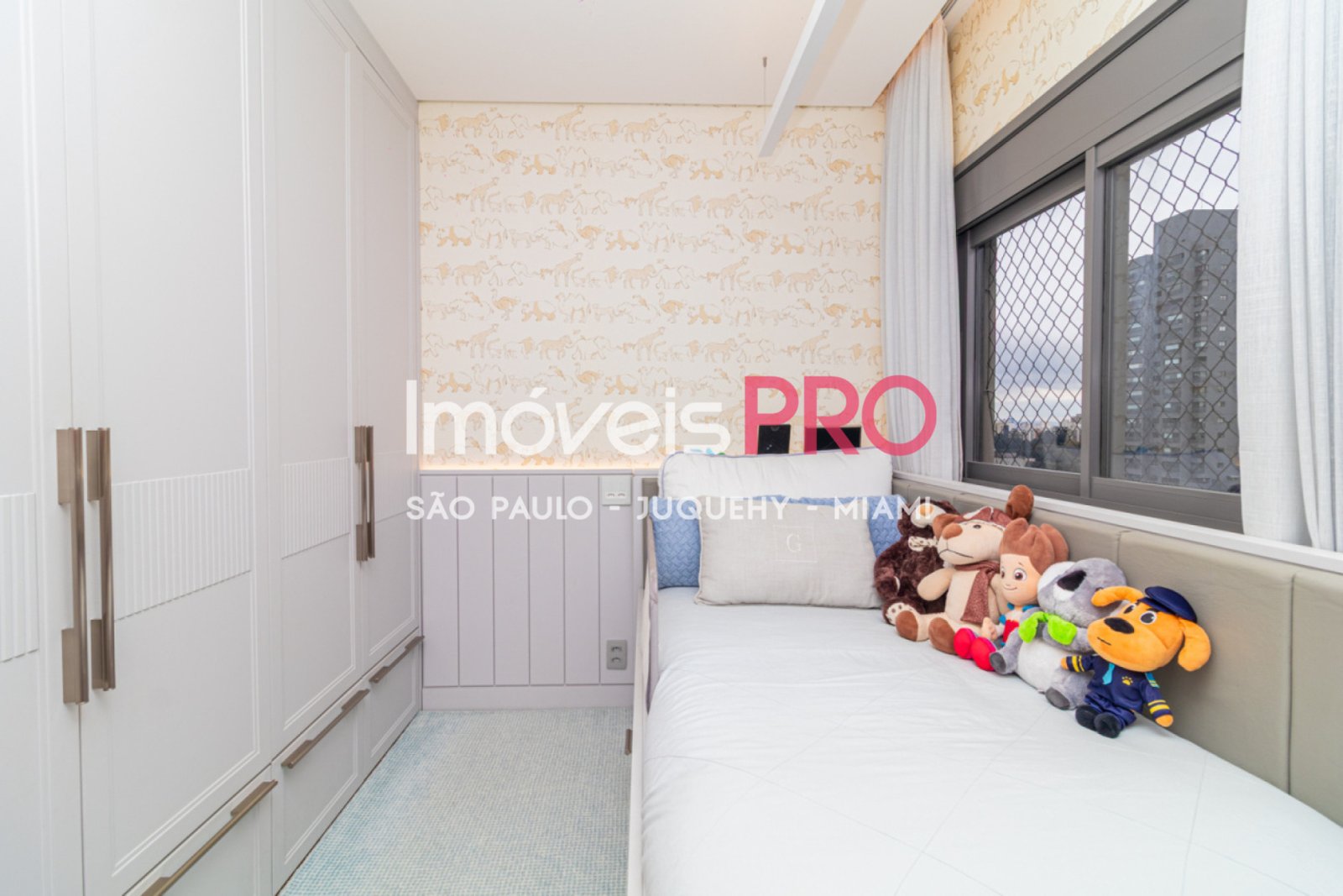 Foto :: IP40070