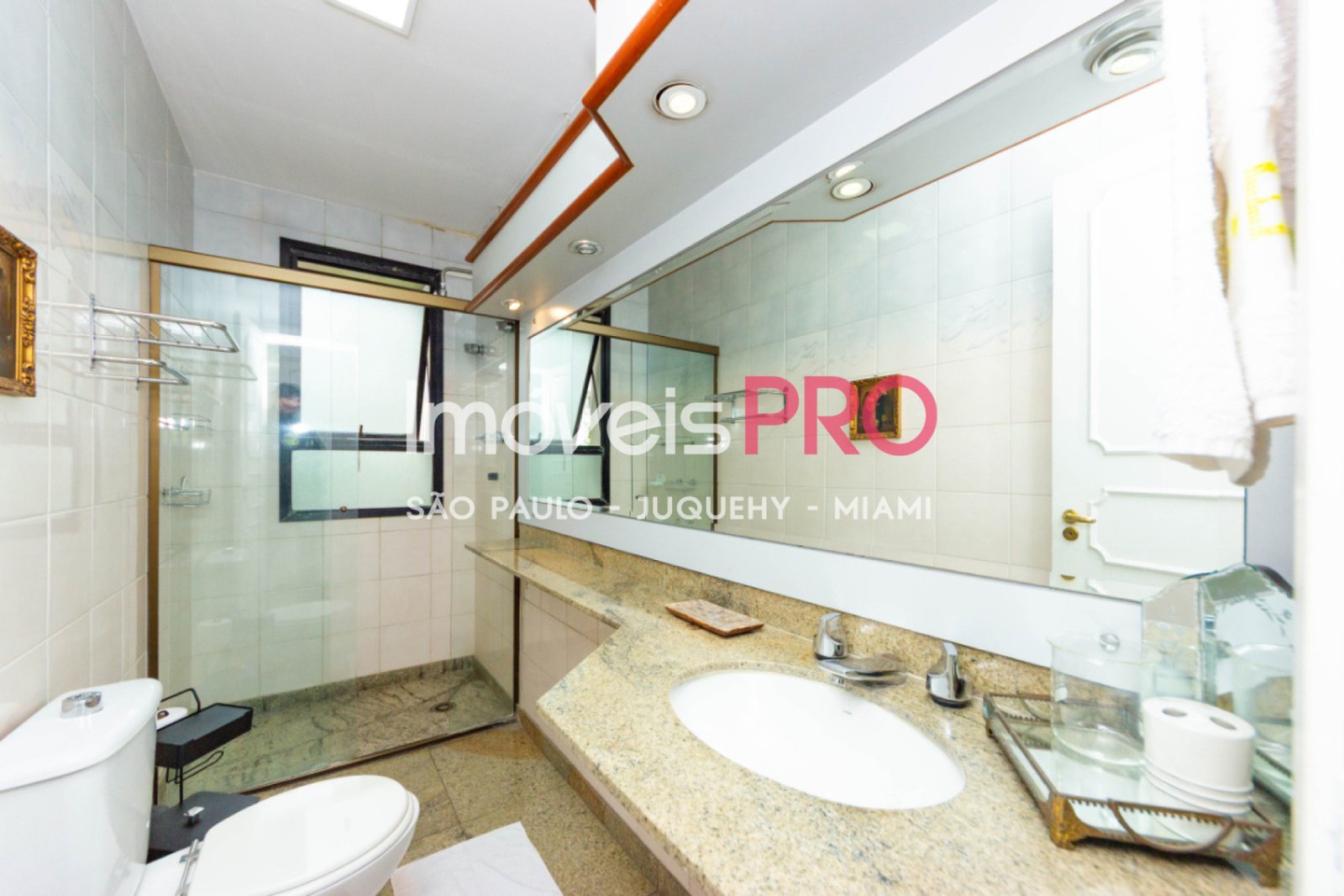 Foto :: https://assets.imoveispro.com.br/thumb/IP40073/apartamento-venda-brooklin-paulista_IP40073_23_1920x1080.jpg?