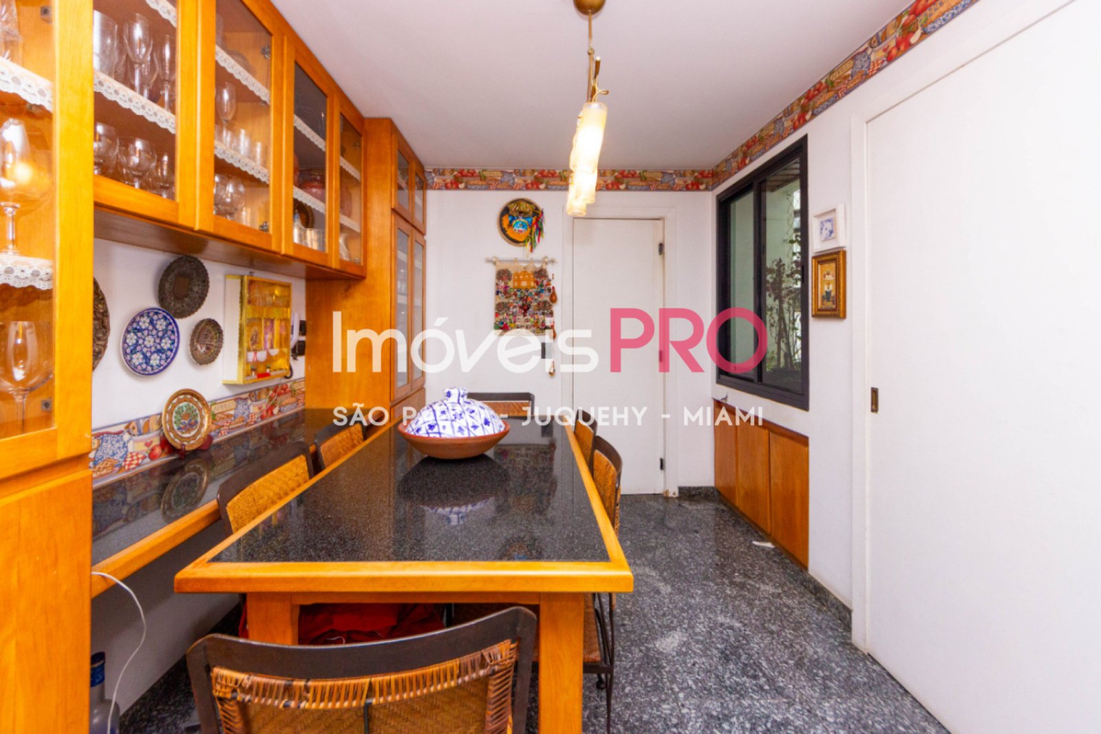 Foto :: https://assets.imoveispro.com.br/thumb/IP40073/apartamento-venda-brooklin-paulista_IP40073_29_1920x1080.jpg?