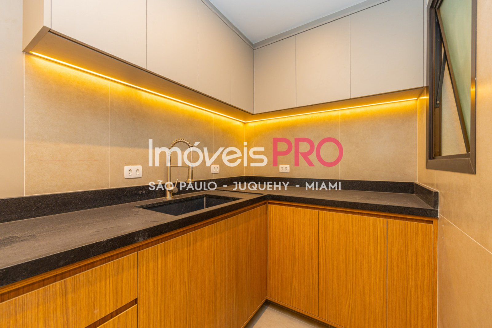 Apartamento de 3 quartos, 76 m², à venda em Vila Nova Conceição, R$ 1,48 mi — foto 9 de 33
