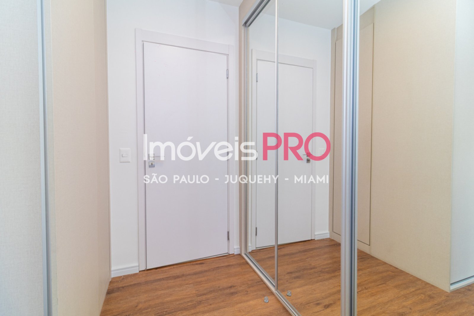 Foto :: https://assets.imoveispro.com.br/thumb/IP40076/apartamento-venda-jardim-paulistano_IP40076_17_1920x1080.jpg?