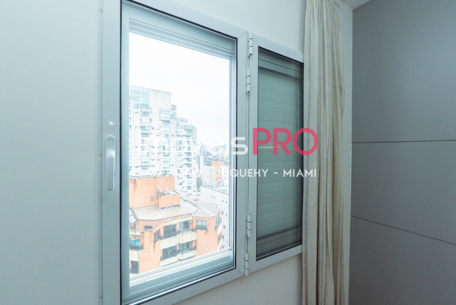 Foto :: IP40078