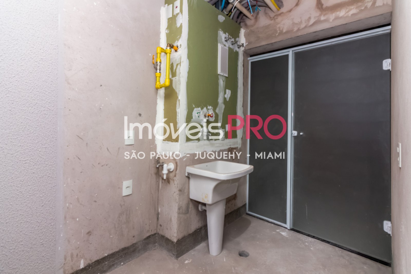 Foto :: IP40081