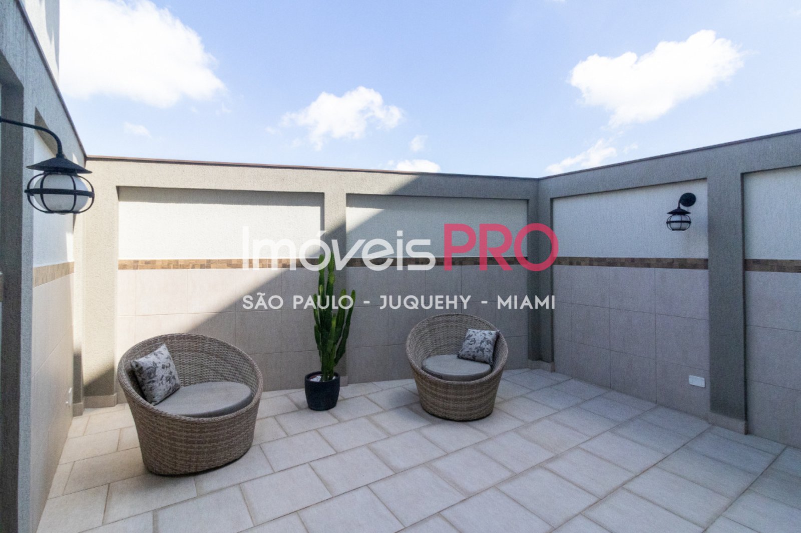 Foto :: https://assets.imoveispro.com.br/thumb/IP40085/casa-venda-chacara-inglesa_IP40085_29_1920x1080.jpg?