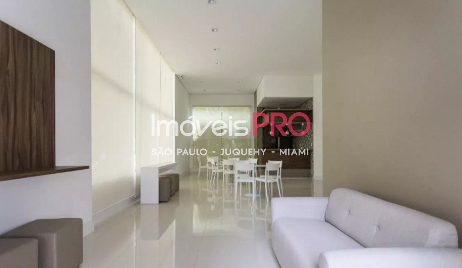 Foto :: IP40103