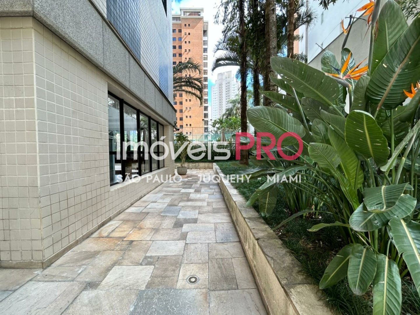 Foto :: https://assets.imoveispro.com.br/thumb/IP40105/apartamento-venda-vila-nova-conceicao_IP40105_41_1920x1080.jpg?