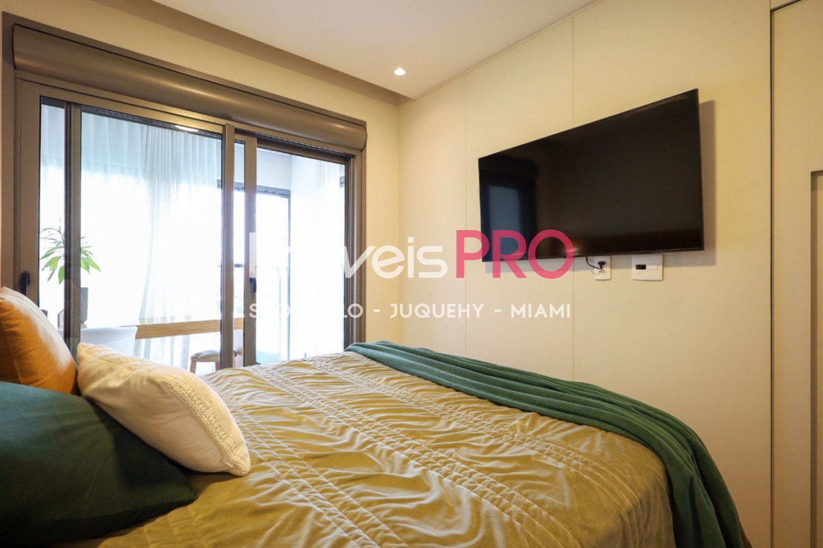 Foto :: https://assets.imoveispro.com.br/thumb/IP40110/apartamento-venda-campo-belo_IP40110_17_1920x1080.jpg?