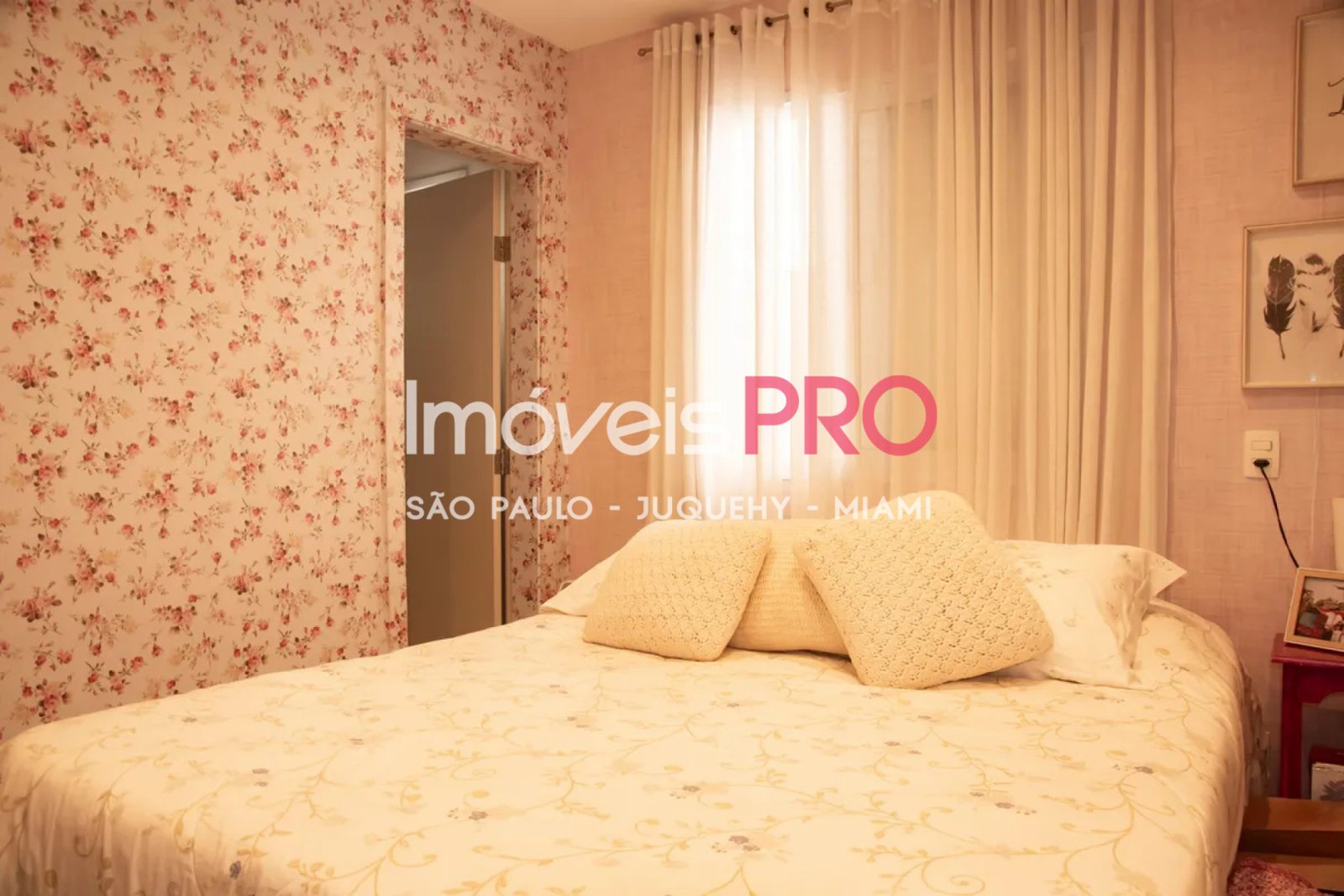 Foto :: IP40112
