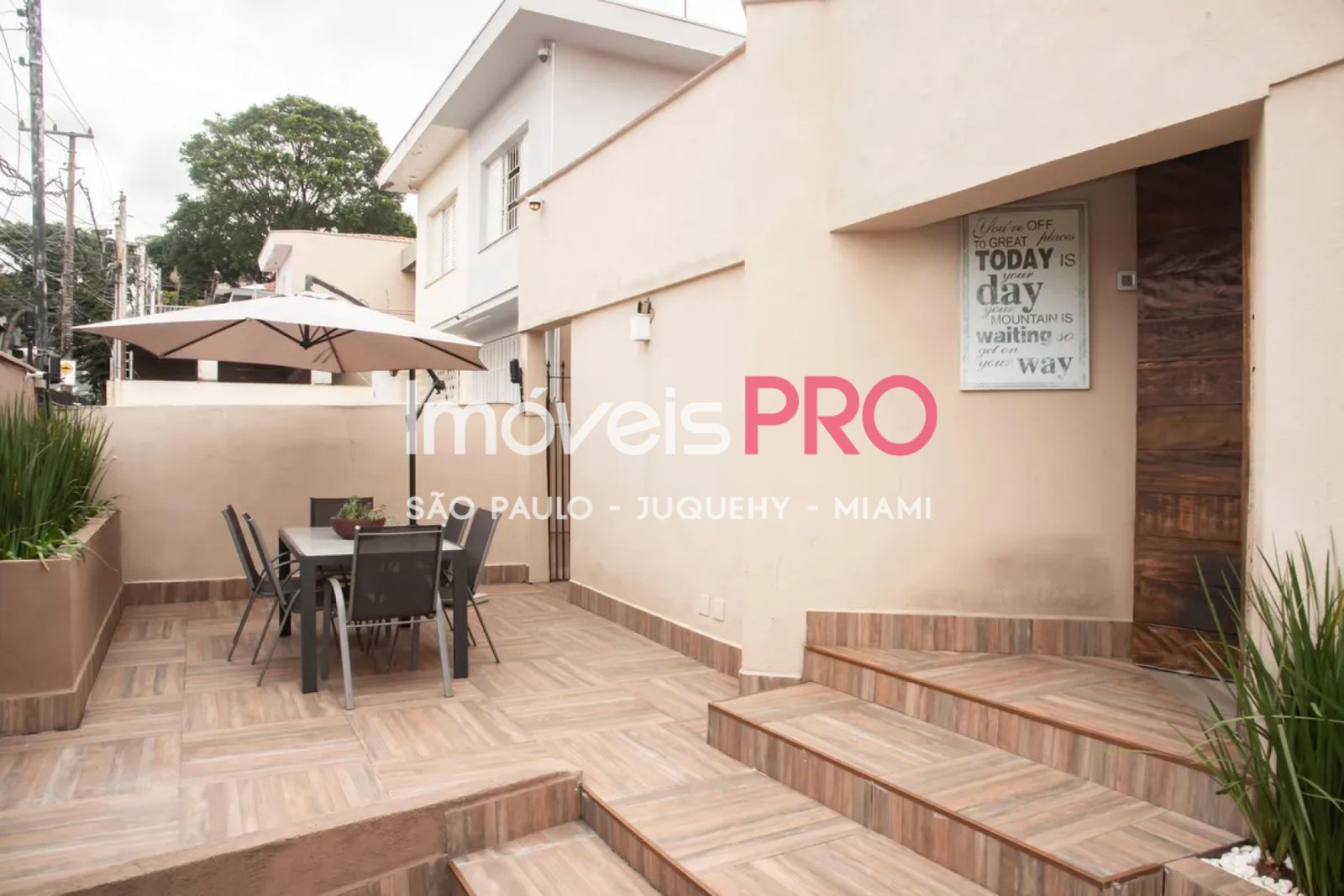 Foto :: https://assets.imoveispro.com.br/thumb/IP40112/casa-terrea-venda-planalto-paulista_IP40112_23_1920x1080.jpg?
