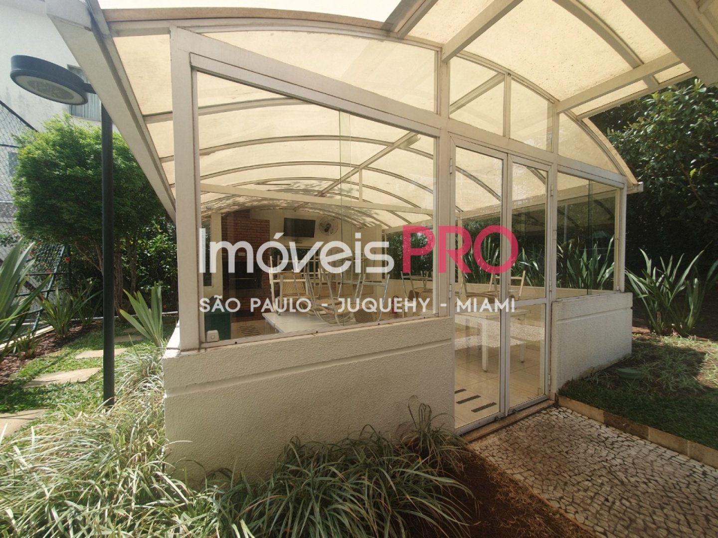 Foto :: IP40117