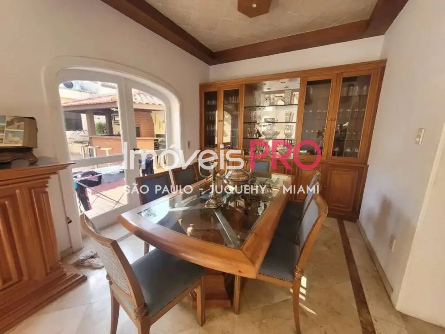 Foto :: https://assets.imoveispro.com.br/thumb/IP40121/casa-venda-planalto-paulista_IP40121_17_1920x1080.jpg?