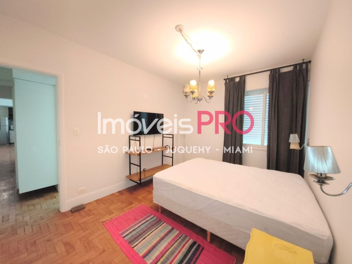 Foto :: IP40123