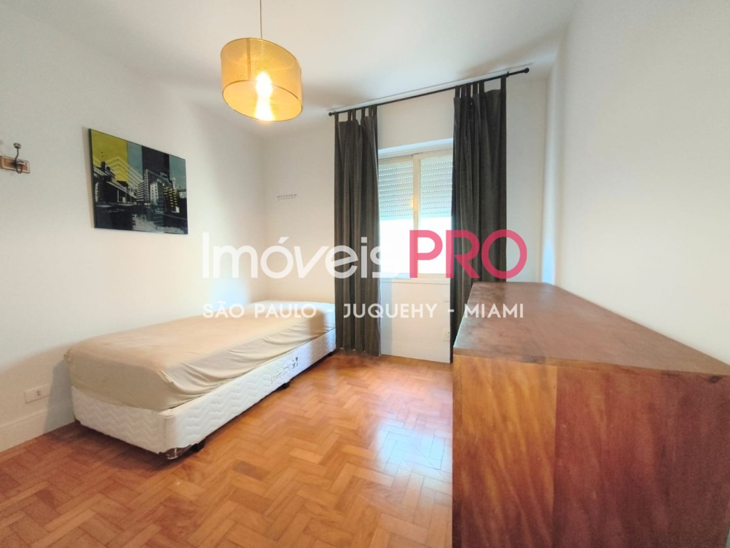 Foto :: IP40123