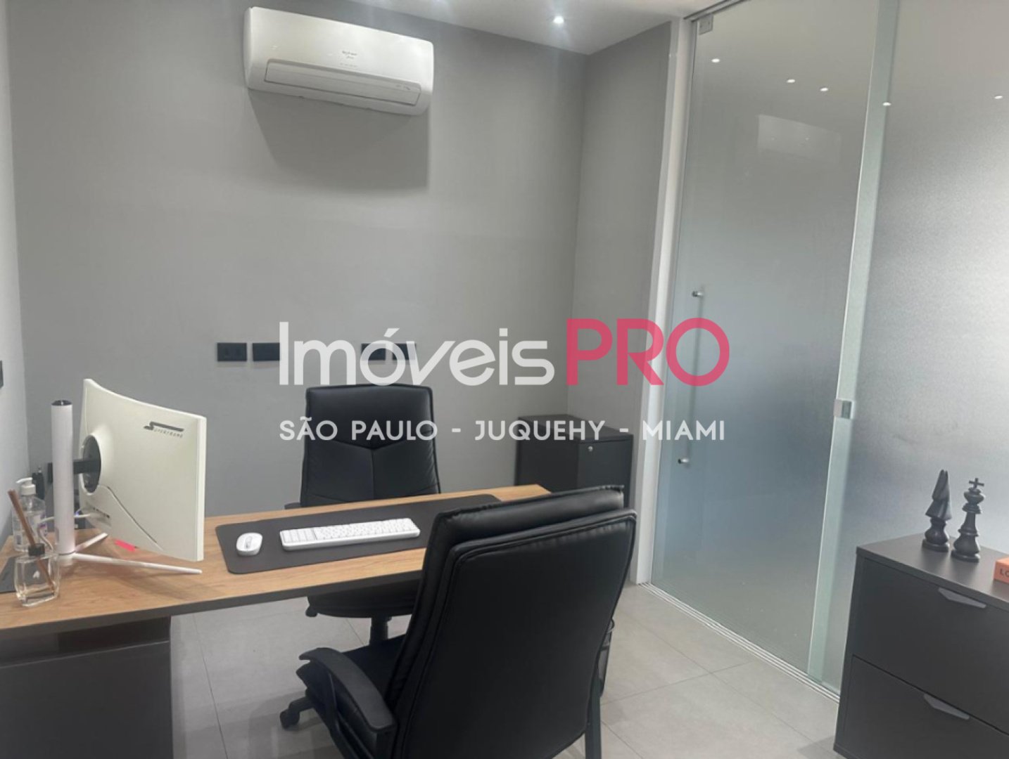 Foto :: https://assets.imoveispro.com.br/thumb/IP40130/conj-comercial-aluguel-moema-indios_IP40130_11_1920x1080.jpg?