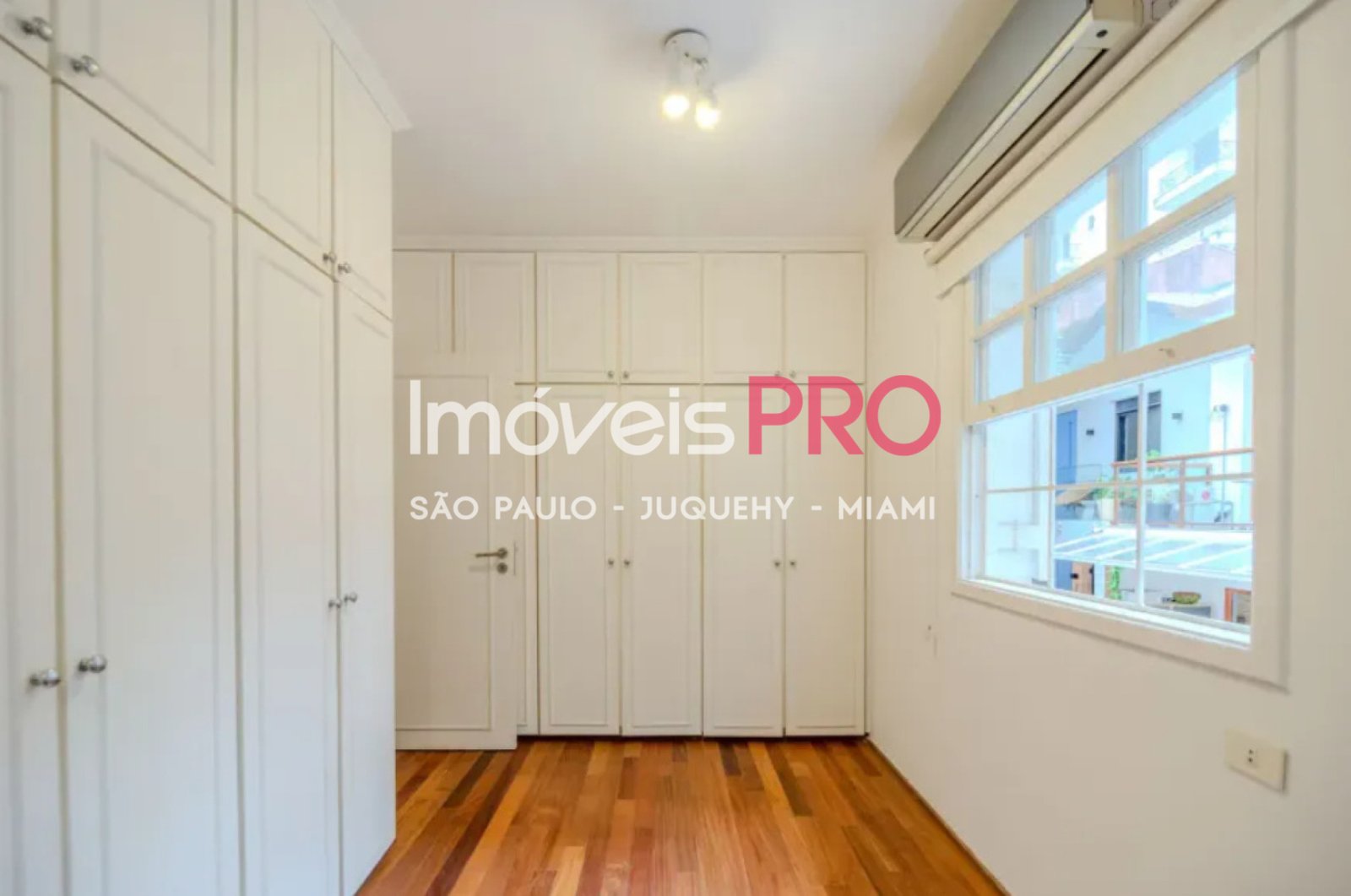 Foto :: https://assets.imoveispro.com.br/thumb/IP40141/casa-de-vila-venda-jardim-paulista_IP40141_11_1920x1080.jpg?