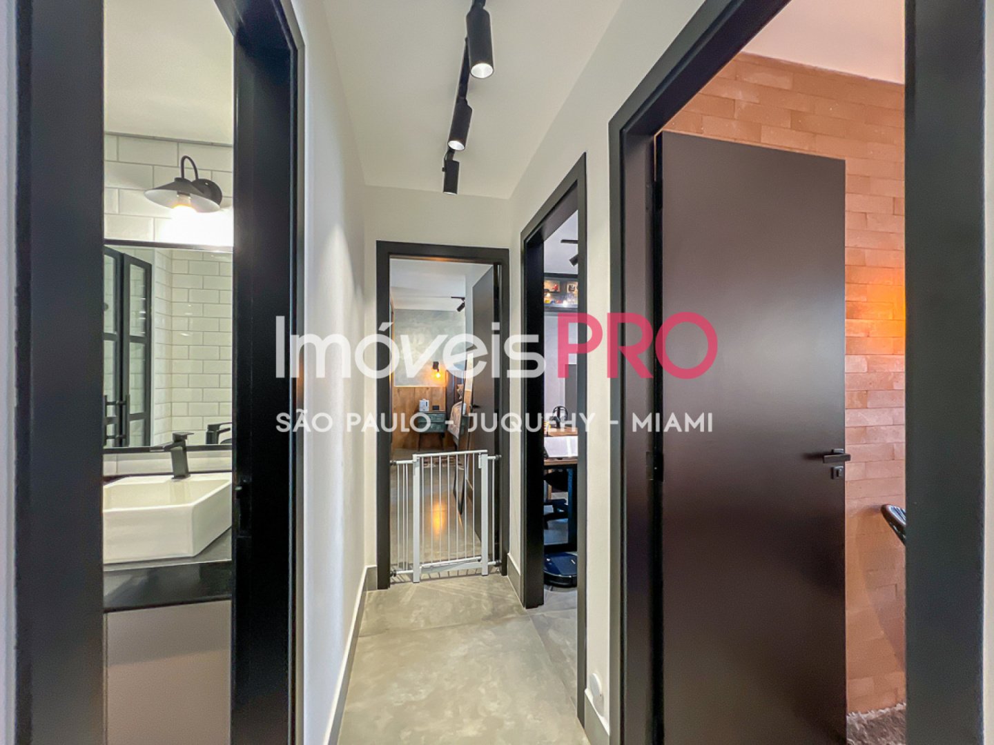 Foto :: IP40142