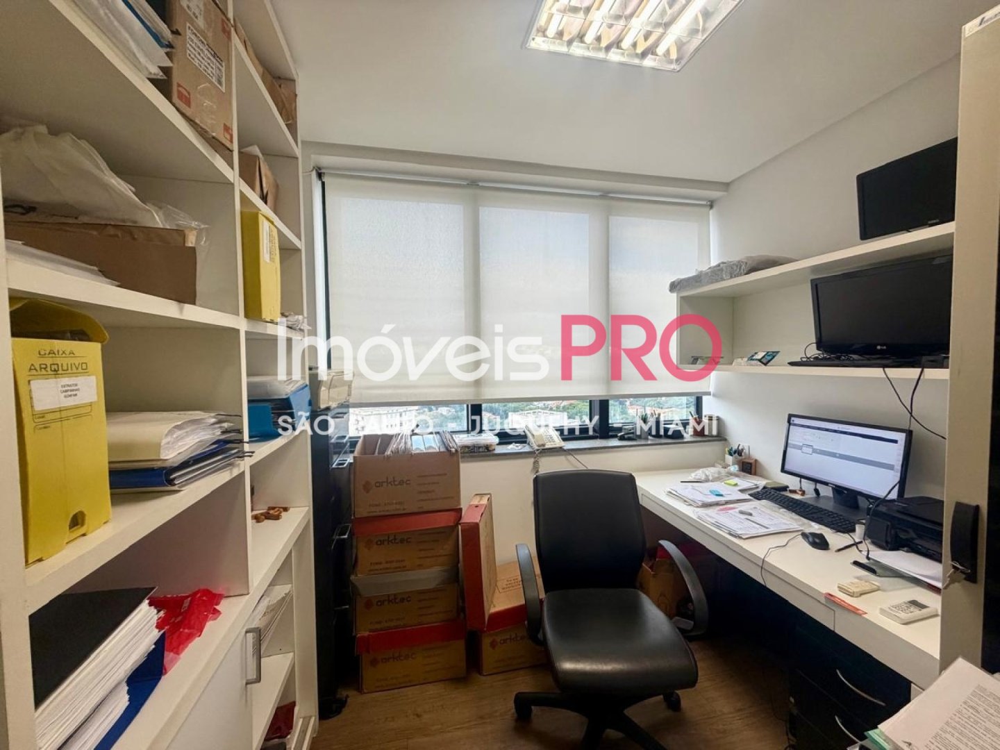 Foto :: IP40144