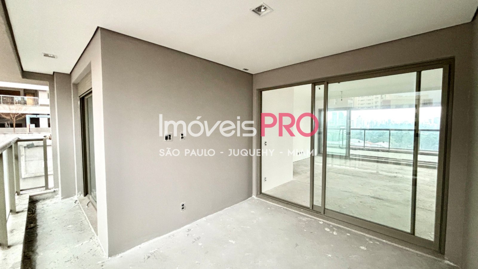 Foto :: IP40148