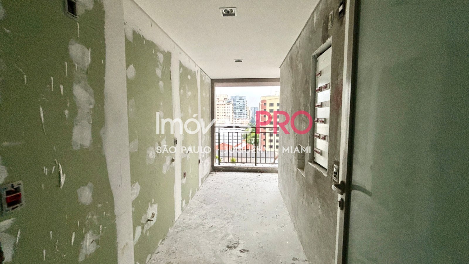 Foto :: IP40148
