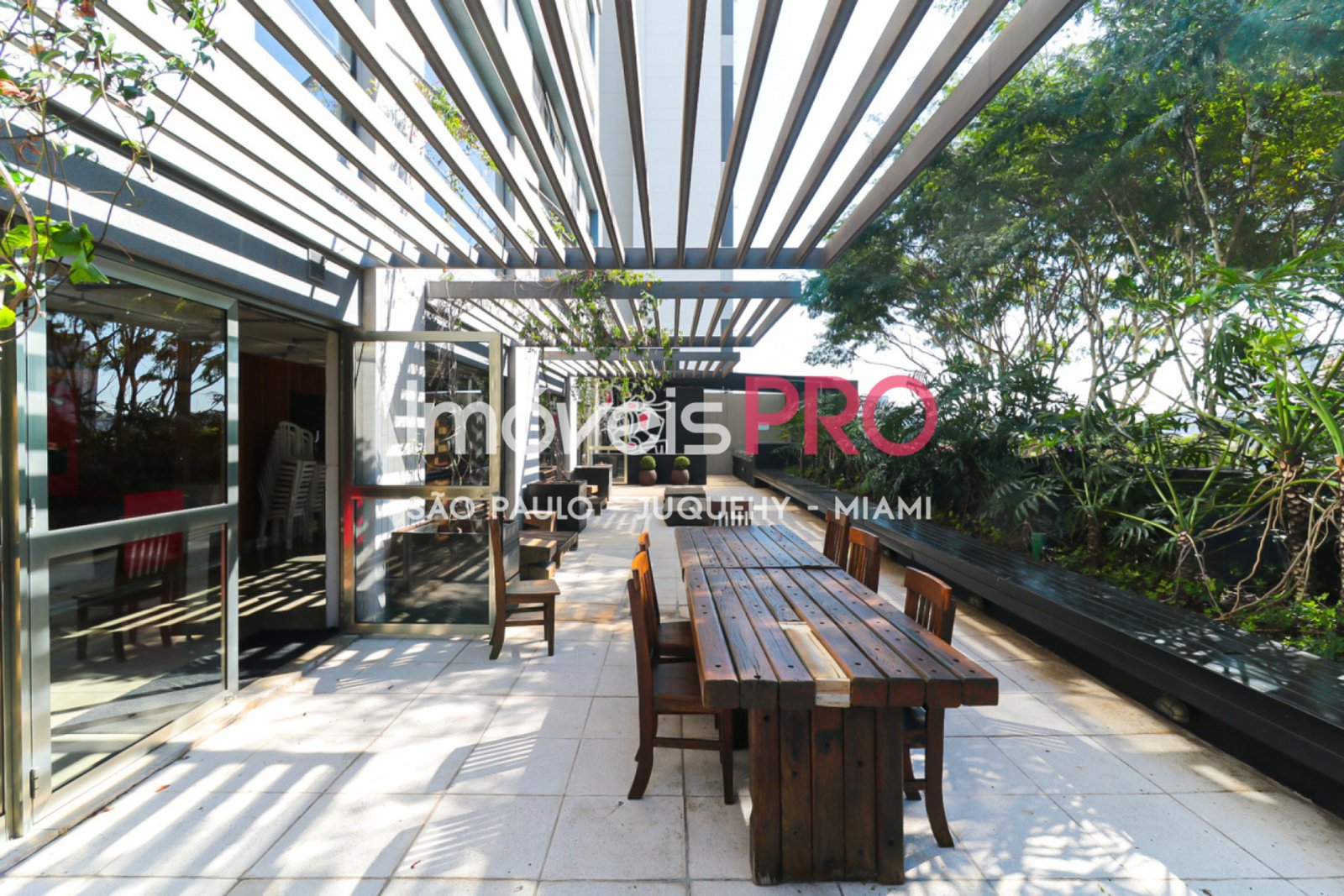 Foto :: IP40151