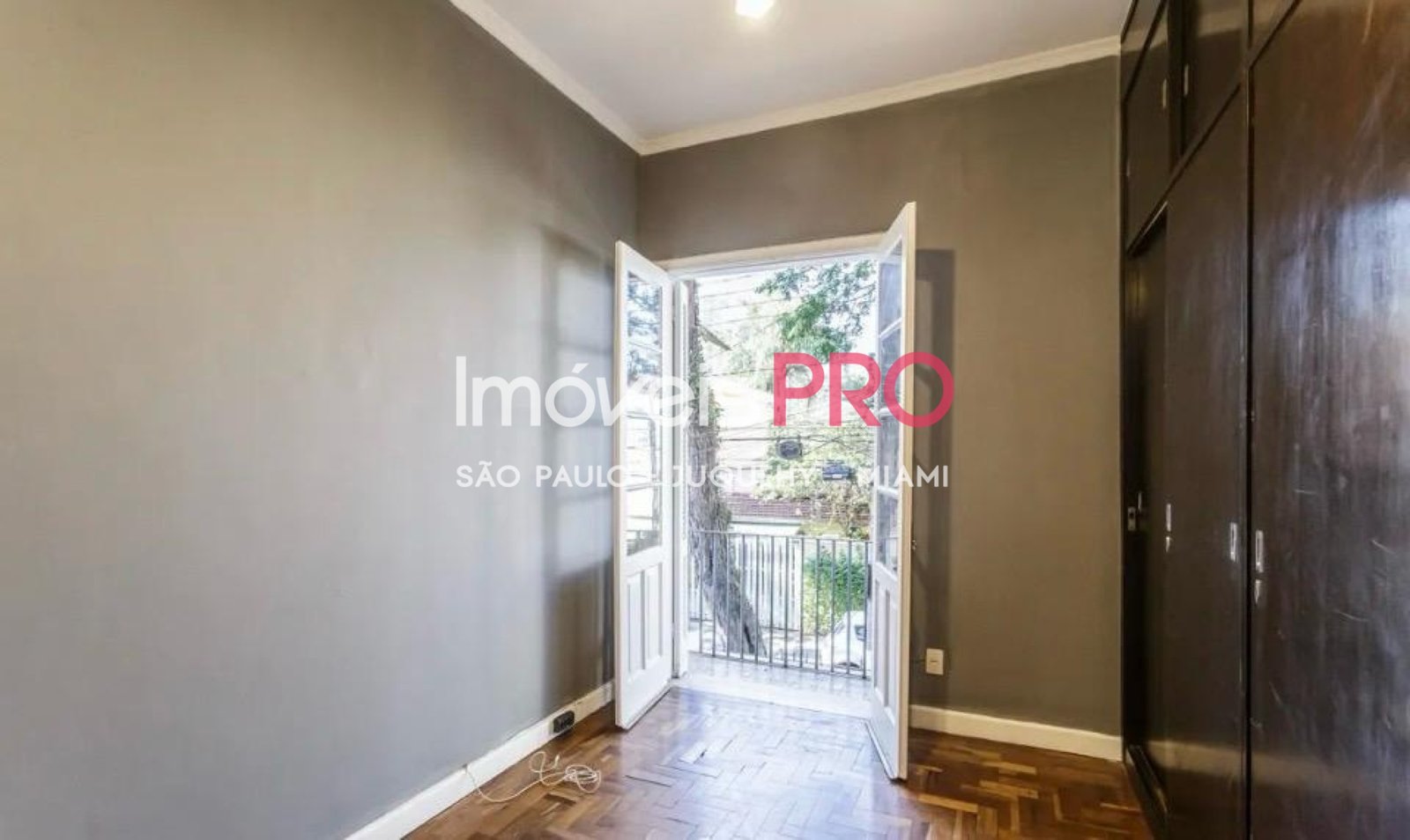 Foto :: https://assets.imoveispro.com.br/thumb/IP40162/casa-aluguel-indianopolis_IP40162_11_1920x1080.jpg?
