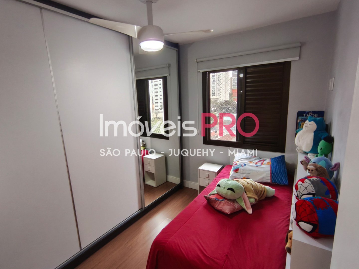 Foto :: IP40165