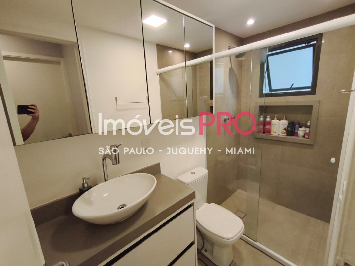 Foto :: IP40165