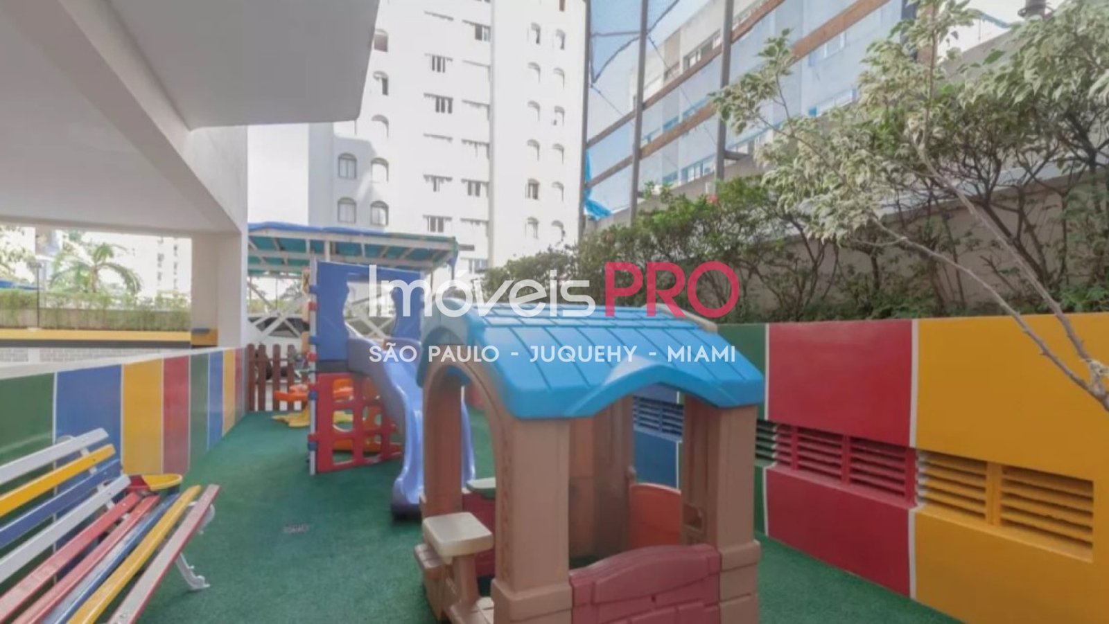 Foto :: IP40165