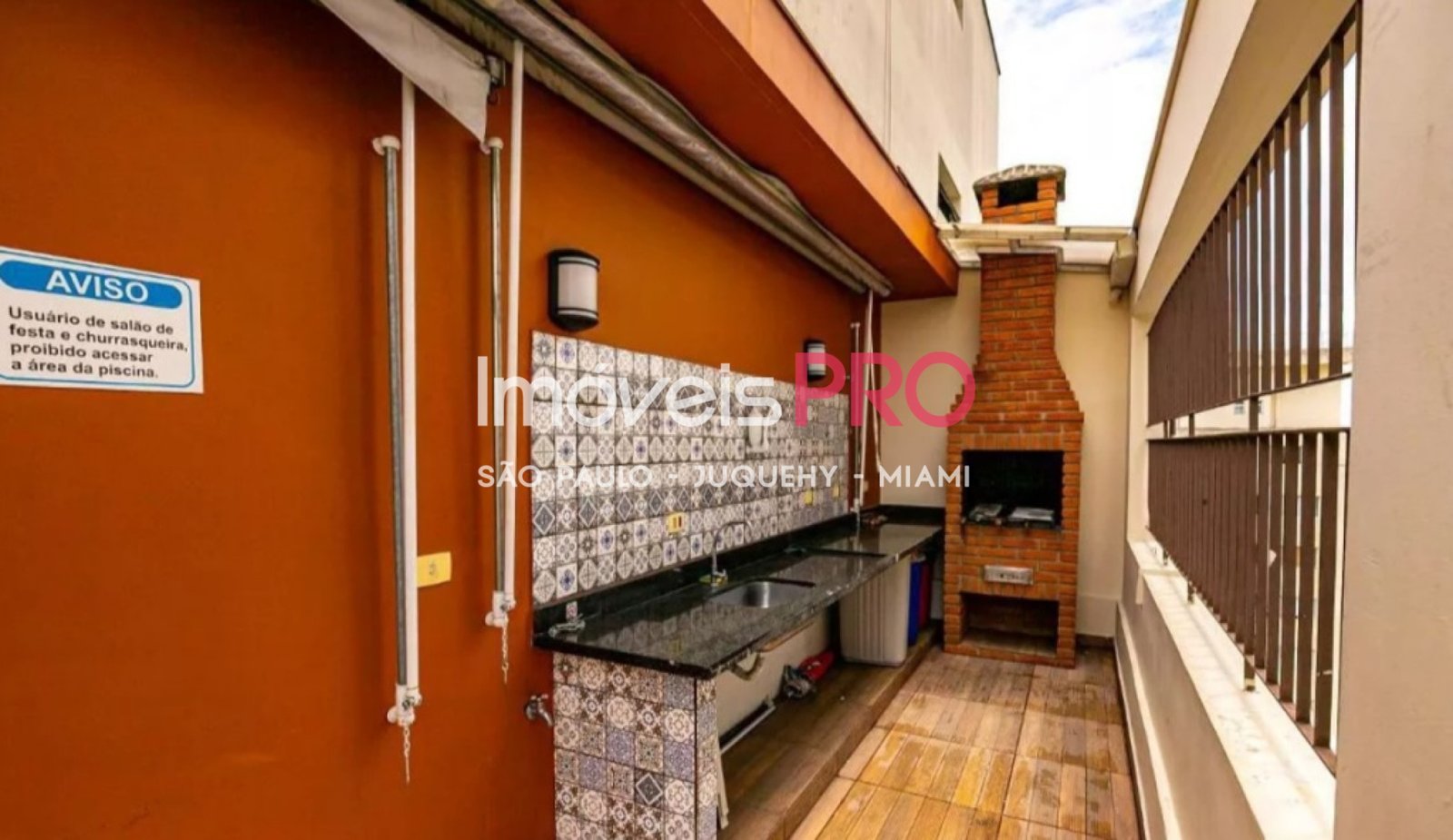 Foto :: IP40165